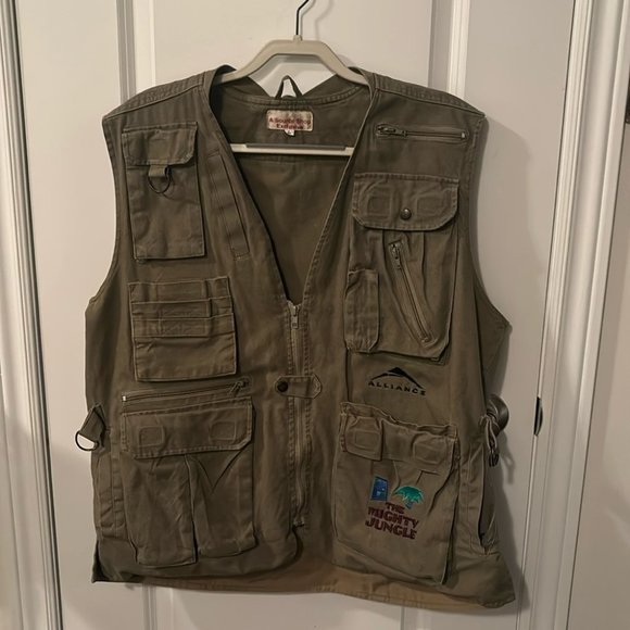 Other - Men’s Outdoor Kaki Green Multi-pocket Utility/Fishing Vest Size L